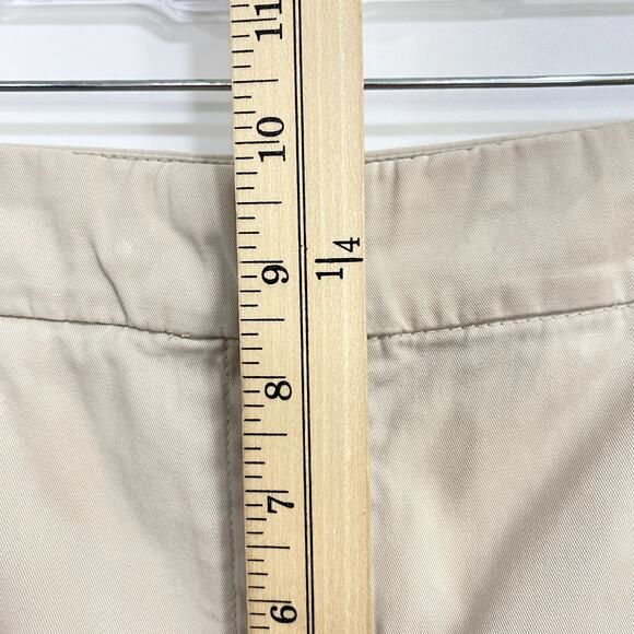 Talbots Chino Shorts Women's Size 8 Khaki Stretch Flat Front Pocket Casual - Picture 6 of 8